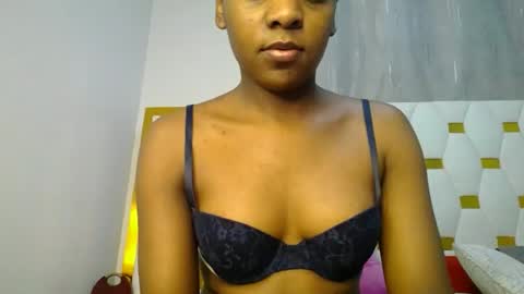 zariah online show from June 14, 2026, 4:58 am