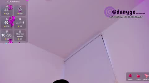 Zariana online show from September 21, 2025, 10:11 pm