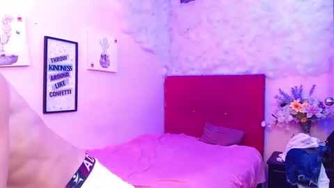 zarina  mateo bigcock hard sex hot online show from March 30, 2026, 9:05 pm