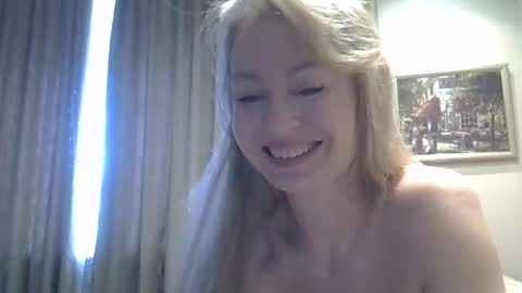 Zarina Swift online show from April 25, 2026, 6:05 am