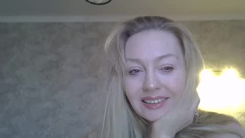 Zarina Swift online show from May 7, 2026, 5:35 am