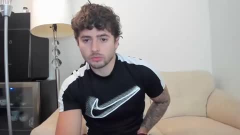 Snapshot of zaylanez chatting on January 4, 2025, 5:58 pm Zay lanez online show from January 4, 2025, 5:58 pm