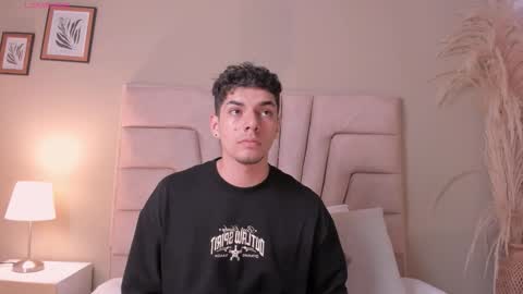 Zayn West  online show from September 13, 2025, 4:23 am