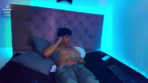 Snapshot of zaynmoretti chatting on August 2, 2026, 1:31 pm zaynmoretti online show from August 2, 2026, 1:31 pm