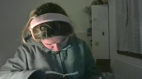 Snapshot of zazbella chatting on February 21, 2026, 10:55 pm zazbella online show from February 21, 2026, 10:55 pm