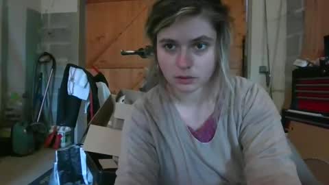 Snapshot of zazbella chatting on March 10, 2026, 10:09 am zazbella online show from March 10, 2026, 10:09 am