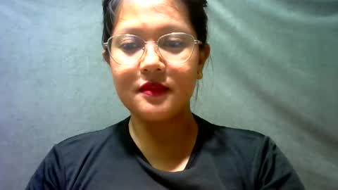 Snapshot of zeannalicious chatting on May 25, 2026, 4:02 pm Im Zeanna online show from May 25, 2026, 4:02 pm
