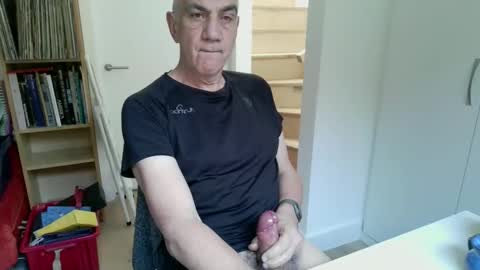 Snapshot of zeep16 chatting on November 9, 2025, 8:56 am zeep16 online show from November 9, 2025, 8:56 am