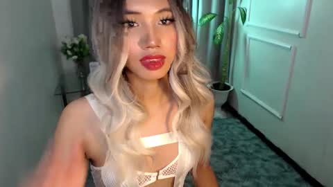 Snapshot of zelainalovetocum chatting on January 17, 2025, 6:44 pm zelainalovetocum online show from January 17, 2025, 6:44 pm