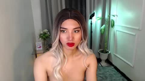 Snapshot of zelainalovetocum chatting on January 24, 2025, 7:08 am zelainalovetocum online show from January 24, 2025, 7:08 am