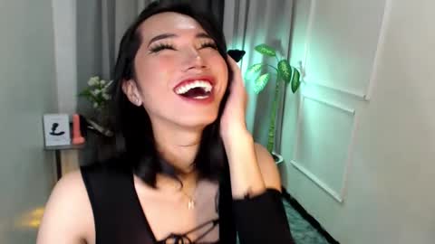 Snapshot of zelainalovetocum chatting on March 5, 2025, 5:18 pm zelainalovetocum online show from March 5, 2025, 5:18 pm