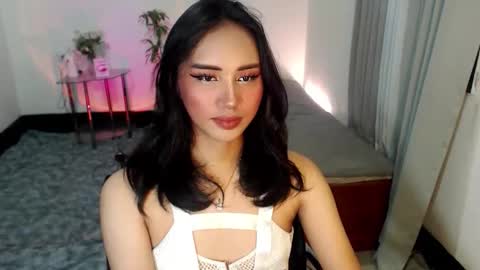 Snapshot of zelainalovetocum chatting on September 9, 2025, 6:13 am zelainalovetocum online show from September 9, 2025, 6:13 am