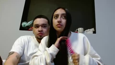 Zelda And Kuro online show from November 17, 2025, 6:08 am