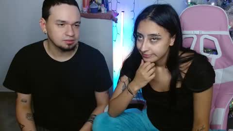 Zelda And Kuro online show from November 25, 2025, 7:19 am