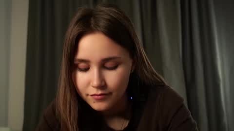 Snapshot of zeldaes chatting on September 26, 2025, 1:09 am Emilia online show from September 26, 2025, 1:09 am