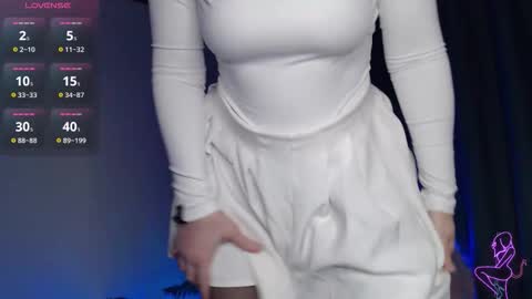 Clary online show from December 18, 2025, 7:09 pm