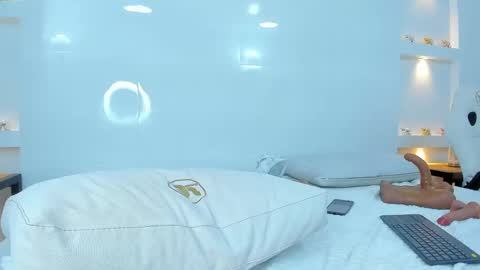Snapshot of zenda_evans chatting on March 11, 2025, 6:21 am Zenda Evans online show from March 11, 2025, 6:21 am