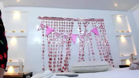 Snapshot of zenda_evans chatting on February 9, 2026, 3:43 am Zenda Evans online show from February 9, 2026, 3:43 am