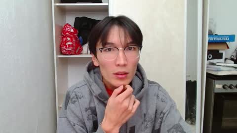 Snapshot of zengom chatting on October 20, 2025, 8:09 pm Zen online show from October 20, 2025, 8:09 pm