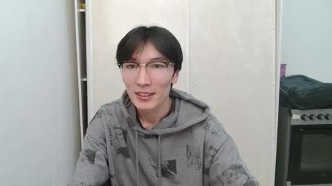 Snapshot of zengom chatting on February 9, 2026, 9:30 pm Zen online show from February 9, 2026, 9:30 pm