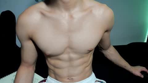 zenzhu online show from February 5, 2026, 4:22 pm