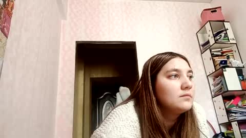 zeniabrossoit online show from May 6, 2026, 8:52 am