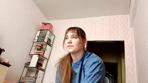 zeniabrossoit online show from May 17, 2026, 6:55 am