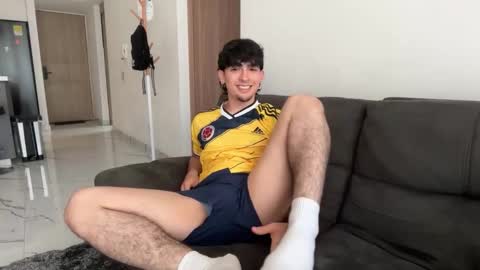 Snapshot of zenn_rush chatting on January 14, 2026, 8:36 pm Zenn online show from January 14, 2026, 8:36 pm