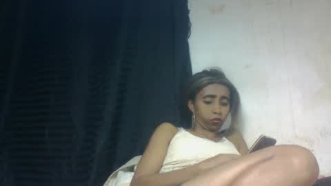 Snapshot of zeolineess chatting on October 17, 2025, 3:47 pm zeolineess online show from October 17, 2025, 3:47 pm