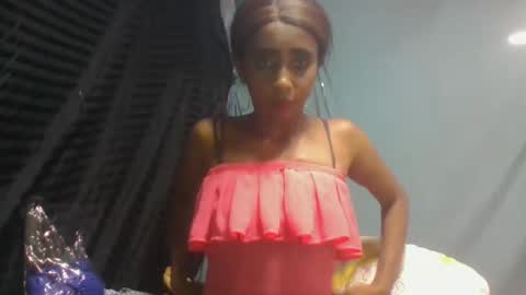 Snapshot of zeolineess chatting on October 24, 2025, 2:46 pm zeolineess online show from October 24, 2025, 2:46 pm