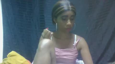 Snapshot of zeolineess chatting on November 2, 2025, 3:25 pm zeolineess online show from November 2, 2025, 3:25 pm