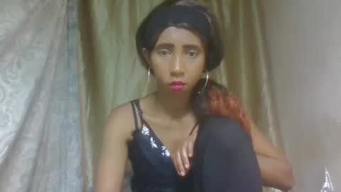 Snapshot of zeolineess chatting on November 9, 2025, 9:40 am zeolineess online show from November 9, 2025, 9:40 am