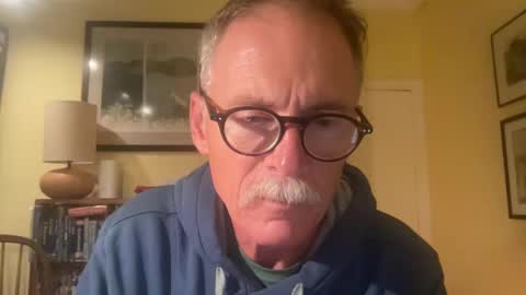 Snapshot of zephr1 chatting on December 10, 2024, 5:55 pm zephr1 online show from December 10, 2024, 5:55 pm