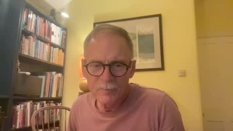 Snapshot of zephr1 chatting on October 7, 2025, 5:32 pm zephr1 online show from October 7, 2025, 5:32 pm