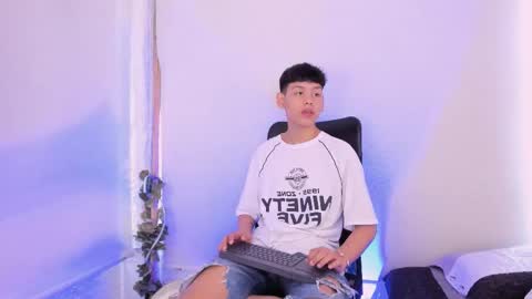 zeus_blaze online show from September 9, 2025, 12:05 pm