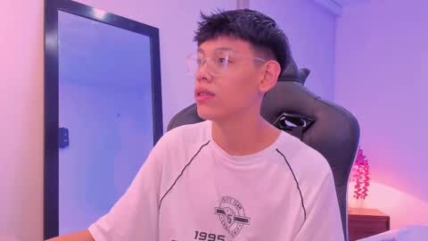 zeus_blaze online show from September 10, 2025, 3:39 am