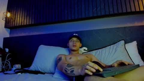 zeus online show from February 6, 2025, 6:51 am