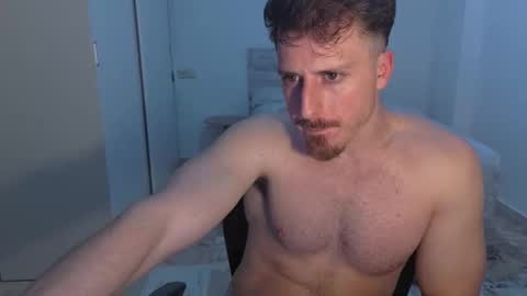 Snapshot of zeusoctavian chatting on March 28, 2026, 5:40 am Zeus Octavian online show from March 28, 2026, 5:40 am