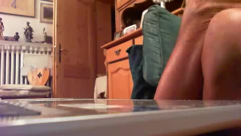 zevioo77 online show from September 30, 2025, 5:18 pm