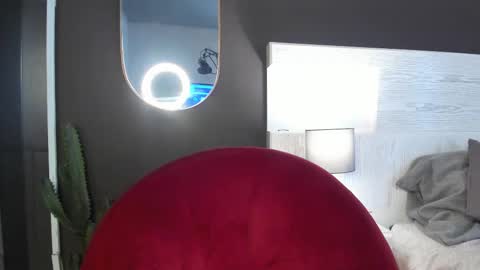 Snapshot of zhaavia chatting on March 8, 2025, 2:19 pm Zhavia online show from March 8, 2025, 2:19 pm