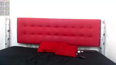 Snapshot of zhamira_21 chatting on February 8, 2025, 9:15 pm ZHAMIRA  ANDRES online show from February 8, 2025, 9:15 pm