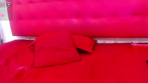 Snapshot of zhamira_21 chatting on February 19, 2025, 9:36 pm ZHAMIRA  ANDRES online show from February 19, 2025, 9:36 pm