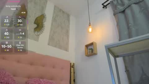 Snapshot of zhamira_21 chatting on September 28, 2025, 9:31 pm ZHAMIRA  ANDRES online show from September 28, 2025, 9:31 pm