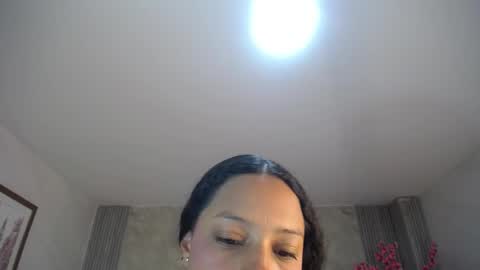Zhara  online show from December 12, 2024, 9:30 am