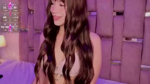 Zhara  online show from November 20, 2025, 2:17 pm