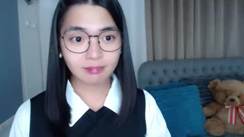 im your lovely zhaviabigcock here online show from September 18, 2025, 6:48 am