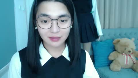 im your lovely zhaviabigcock here online show from September 19, 2025, 3:52 am