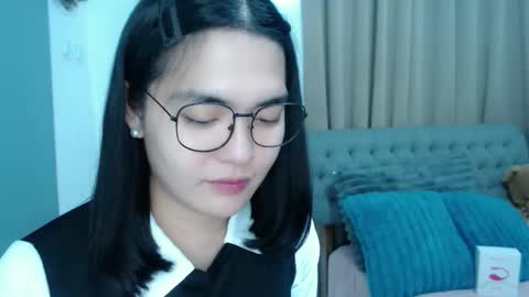 im your lovely zhaviabigcock here online show from November 7, 2025, 1:00 pm
