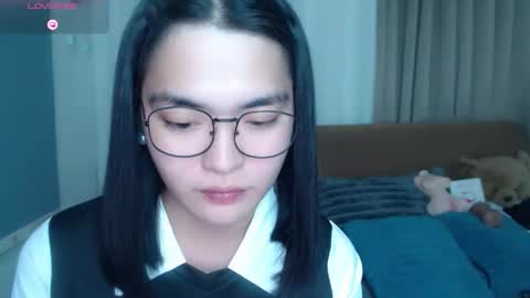 im your lovely zhaviabigcock here online show from April 5, 2026, 12:30 am