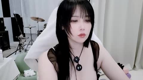 Snapshot of zhen0 chatting on June 2, 2026, 2:41 pm zhen online show from June 2, 2026, 2:41 pm